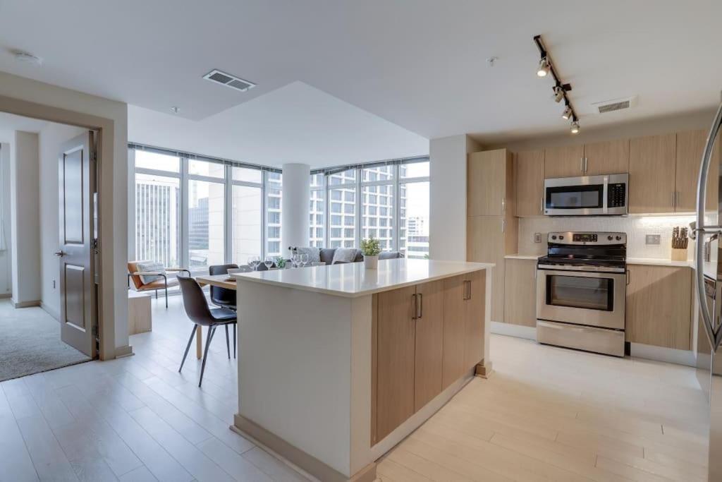 Wonderful 2Br Apartment At Crystal City Arlington Eksteriør bilde