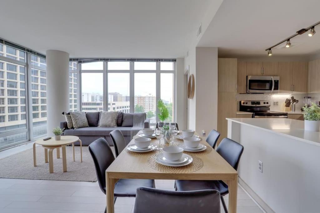 Wonderful 2Br Apartment At Crystal City Arlington Eksteriør bilde