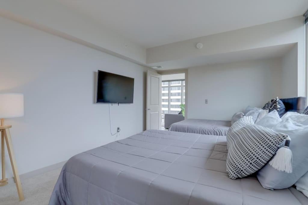 Wonderful 2Br Apartment At Crystal City Arlington Eksteriør bilde