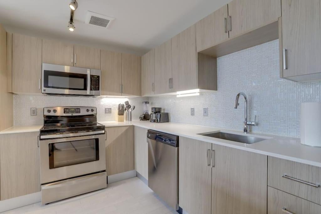Wonderful 2Br Apartment At Crystal City Arlington Eksteriør bilde